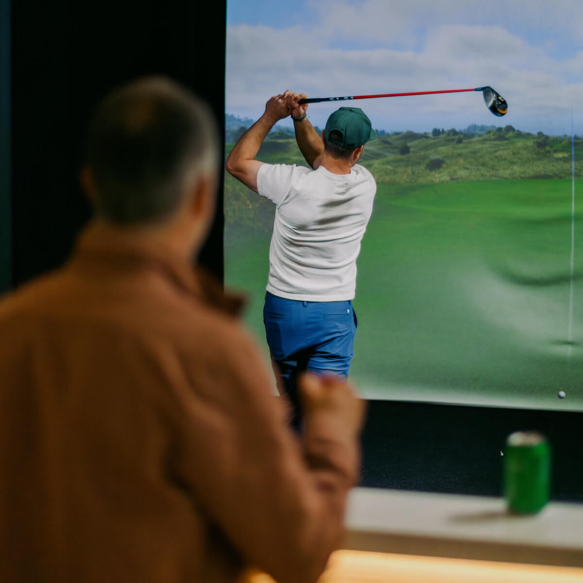 Trackman-powered golf hitting bay